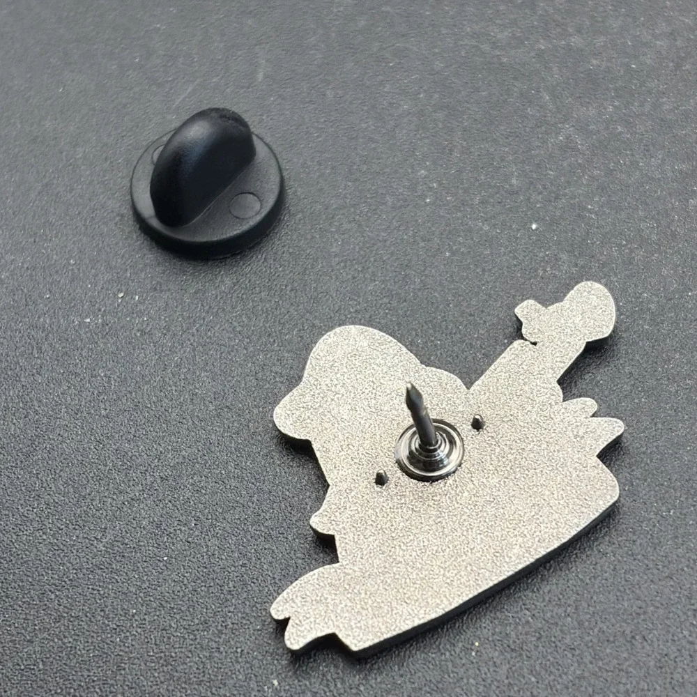 The Muppets Kermit Let Me‎ Love You Funny Lapel Hat Pin